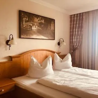 Casa de hóspedes Und Rieder Gmbh Jenbach