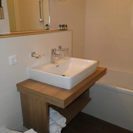 Casa de hóspedes Und Rieder Gmbh Jenbach