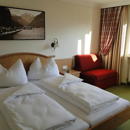 Casa de hóspedes Und Rieder Gmbh 3*