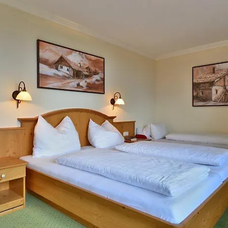 Und Rieder Gmbh Casa de hóspedes 3*