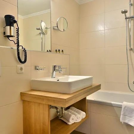 Guest house Und Rieder Gmbh Jenbach